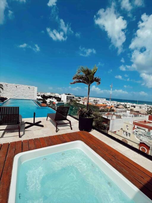 Modern Apartment/jacuzzi/sauna/pool/gym Playa del Carmen